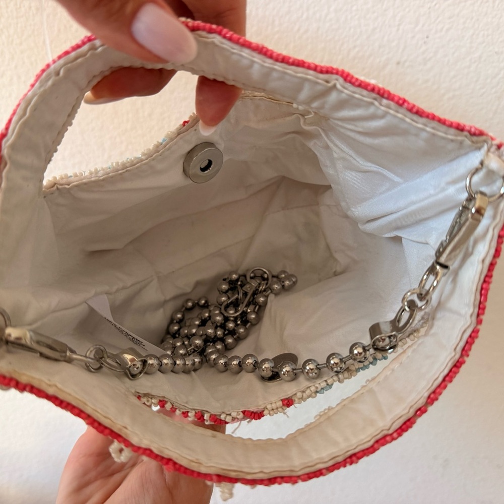 Beaded Shell Design Clutch - Picture 4 of 4